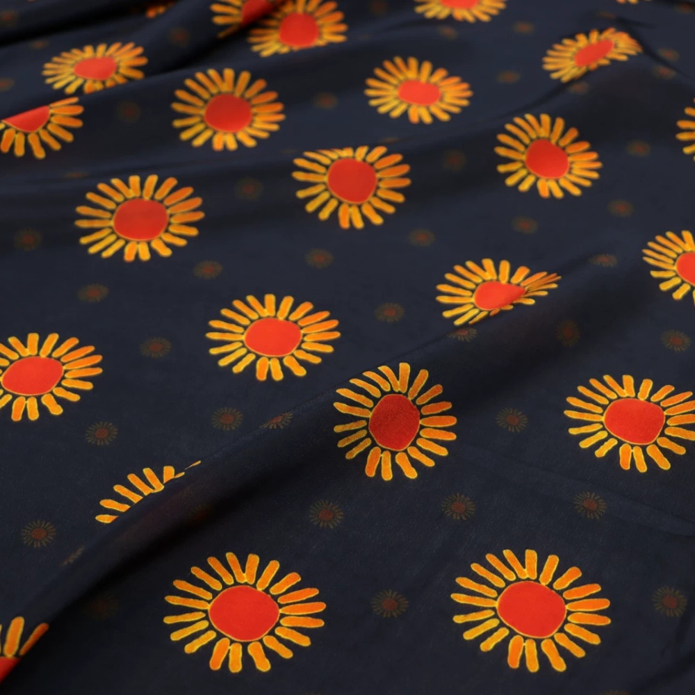 Sun Floral Small Dots Print Re - Good Floral & Wedding Decor Supply Photos recension och pris